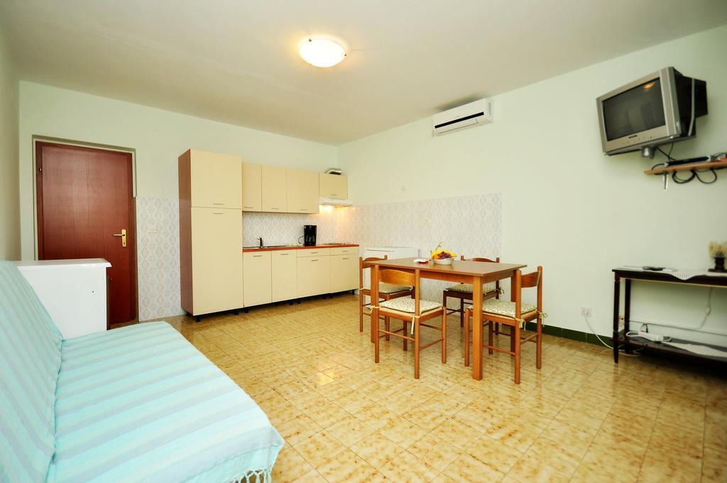 Apartments Ivan Duće Quarto foto