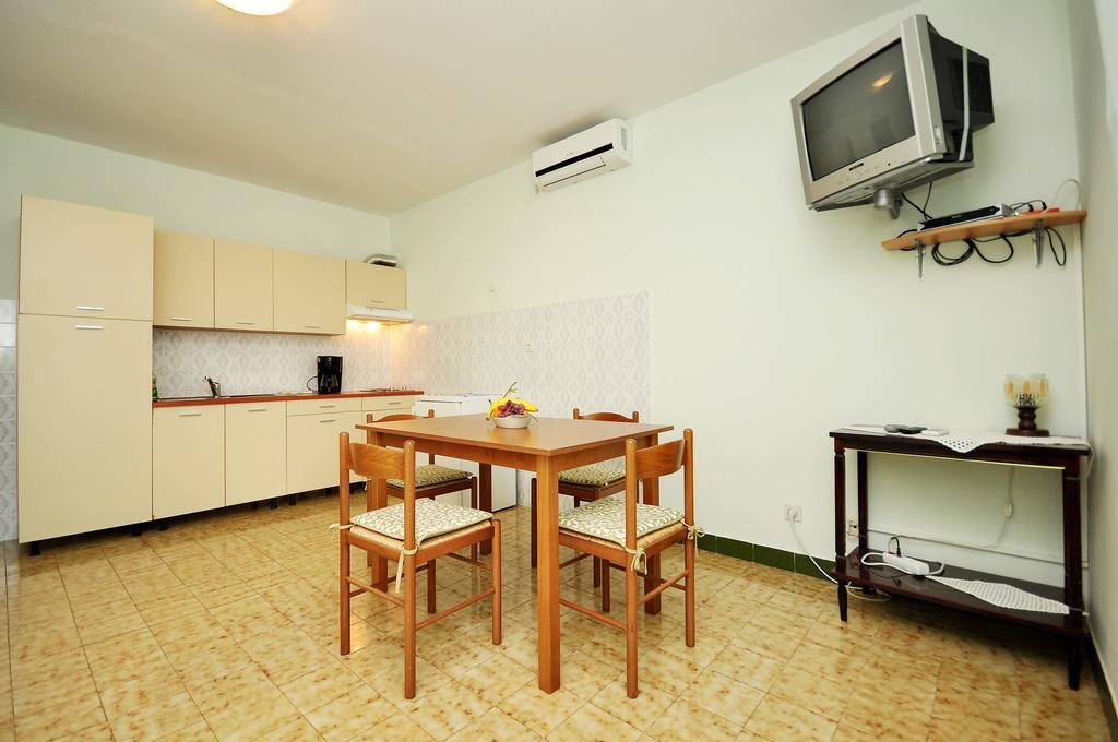 Apartments Ivan Duće Quarto foto